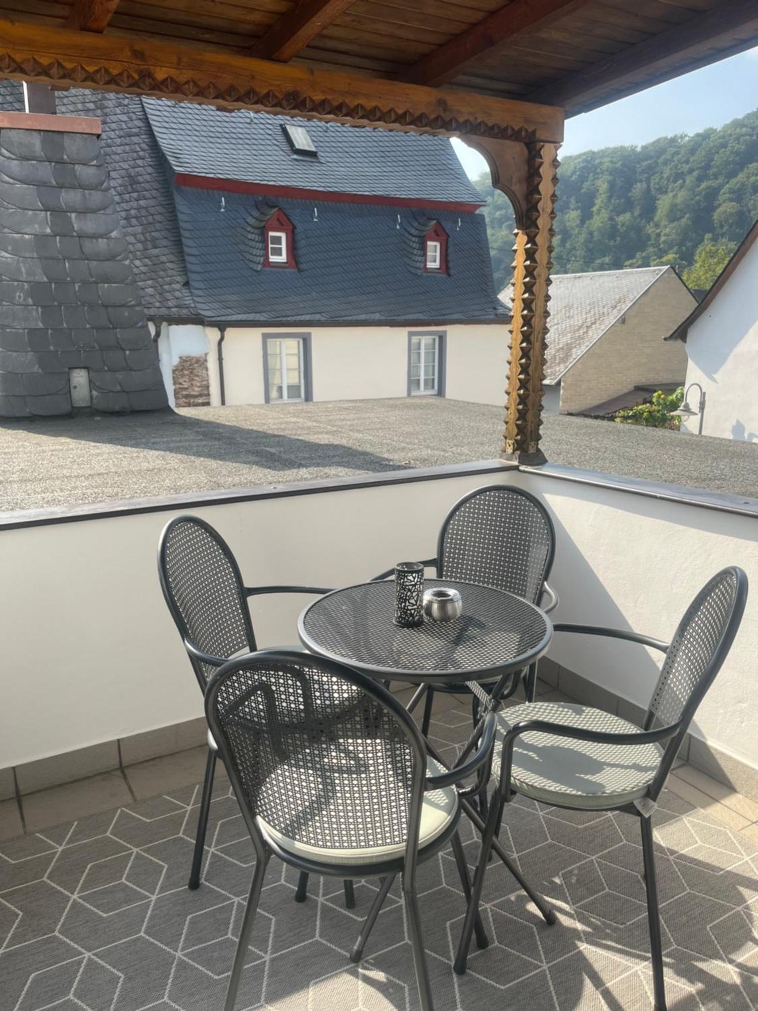 Wein- Und Gaestehaus M. Bai Mesenich Exterior foto